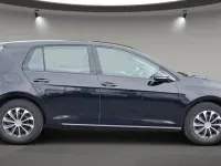 Gebraucht VW Golf VII Trendline 105 PS (77 kW) 2013 Schwarz Limousine