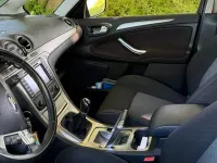 Gebraucht Ford S-MAX S 145 PS (106 kW) 2011 Silber Van / Kleinbus