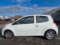 Gebraucht Renault Twingo Expression 75 PS (55 kW) 2012 Weiß Kleinwagen