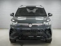Neu VW Tiguan R-line 193 PS (141 kW) 2025 Grenadillschwarz metallic (0e) SUV