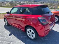 Neu Suzuki Swift Comfort 83 PS (61 kW) 2026 Rot Kleinwagen