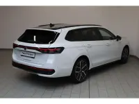 Gebraucht VW Passat R-line 272 PS (200 kW) 2025 Weiß Kombi