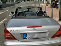 Gebraucht Mercedes SLK230 197 PS (144 kW) 2000 Silber Cabrio