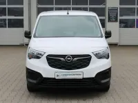 Gebraucht Opel Combo 131 PS (96 kW) 2022 Weiß Van / Kleinbus