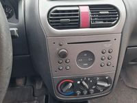 Gebraucht Opel Corsa Enjoy 60 PS (44 kW) 2004 Grau Kleinwagen