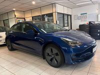 Gebraucht Tesla Model 3 208 kW (283 PS) 2022 Deep blue metallic Limousine