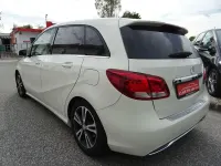 Gebraucht Mercedes B180 109 PS (80 kW) 2016 Weiß Kleinwagen
