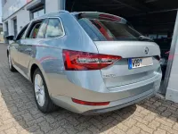 Gebraucht Skoda Superb Style 190 PS (139 kW) 2017 Grau Kombi