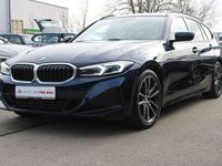 Gebraucht BMW 318 Performance 150 PS (110 kW) 2022 Blau Limousine