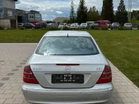 Gebraucht Mercedes E270 Avantgarde 177 PS (130 kW) 2003 Silber Limousine