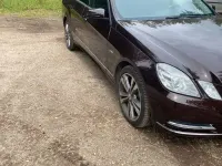Gebraucht Mercedes E350 Elegance 265 PS (194 kW) 2011 Braun Limousine