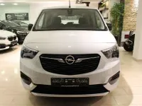 Używany Opel Combo Life 110 KM (80 kW) 2022 Biały Minivan