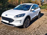 Gebraucht Ford Kuga Titanium 224 PS (164 kW) 2020 Weiß SUV