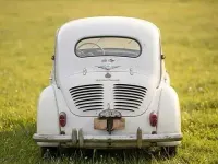 Używany Renault 4CV 1954 Beżowy Hatchback
