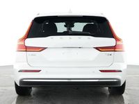 Gebraucht Volvo V60 Plus 398 PS (292 kW) 2025 Crystal white pearl / metallic Kombi