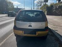 Second-hand Opel Corsa 75 CP (55 kW) 2008 Auriu Hatchback