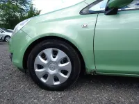 Gebraucht Opel Corsa Edition 80 PS (58 kW) 2008 Grün Kleinwagen
