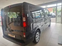 Neu Renault Trafic Evolution 150 PS (110 kW) 2026 Grau Van / Kleinbus