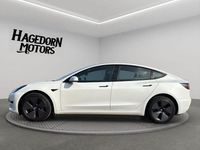 Gebraucht Tesla Model 3 Standard Range 239 kW (325 PS) 2023 Weiß Limousine