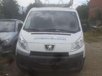 Gebraucht Peugeot Expert 90 PS (66 kW) 2012 Lack weiss banquise/deckende Van