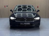 Gebraucht VW Passat 150 PS (110 kW) 2021 Grau Limousine