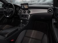 Gebraucht Mercedes CLA200 Shooting Brake 156 PS (114 kW) 2019 Schwarz Kombi