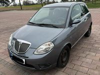 Gebraucht Lancia Ypsilon 95 PS (69 kW) 2009 Grau Kleinwagen