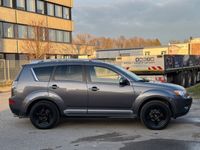 gebraucht Mitsubishi Outlander 2.4 Instyle 4x4 Autom. 7Sitzer Navi