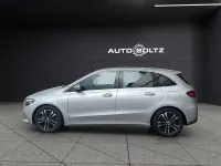 Gebraucht Mercedes B200 163 PS (119 kW) 2024 Hightechsilber Kleinwagen