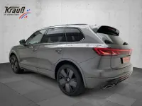 Neu VW Touareg R-line 286 PS (210 kW) 2026 Grau SUV