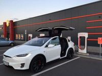 gebraucht Tesla Model X P90DL-Founders EditionFreeSuC+CCS/mieten