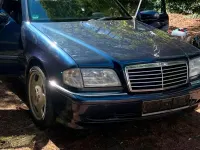 Gebraucht Mercedes C240 170 PS (125 kW) 1998 Blau Limousine