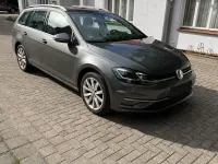 Gebraucht VW Golf VII Highline 150 PS (110 kW) 2019 Grau Kombi