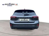 Neu Ford Focus ST-Line X 125 PS (91 kW) 2025 Grau Limousine