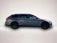 Gebraucht Skoda Superb Style 190 PS (139 kW) 2024 Manufacturer Kombi