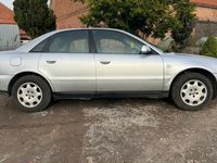 Usata Audi A4 101 CV (74 kW) 1999 Argento Berlina
