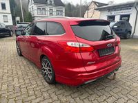 gebraucht Ford Focus 2.0 TDCI Titanium LEDER-XENON-NAVI-KAMERA-AHK-SHZ