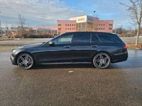 Gebraucht Mercedes E250 AMG line 211 PS (155 kW) 2017 Schwarz Kombi
