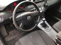 gebraucht VW Passat Kombi 3C 1.6 FSI B6 Tüv 1/2025 Klima Tempomat