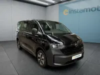Neu VW Caravelle 150 PS (110 kW) 2025 Blau Van