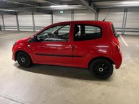 Gebraucht Renault Twingo 75 PS (55 kW) 2011 Rot Kleinwagen