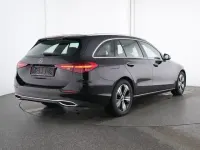 Gebraucht Mercedes C220 Avantgarde 197 PS (144 kW) 2025 Lack obsidianschwarz Kombi
