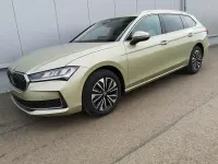 Neu Skoda Superb Selection 193 PS (141 kW) 2025 Ice tea yellow Kombi