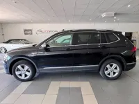 Gebraucht VW Tiguan Allspace Highline 190 PS (139 kW) 2020 Deep black SUV