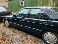 Gebraucht Mercedes 190 109 PS (80 kW) 1992 Blau Limousine