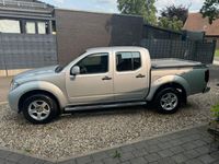 Gebraucht Nissan Navara 190 PS (139 kW) 2011 Silber Pickup