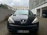 Gebraucht Peugeot 206+ 75 PS (55 kW) 2010 Schwarz Kleinwagen