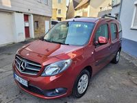 Gebraucht Mercedes Citan 111 Edition 110 PS (80 kW) 2016 Rot Kombi