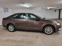 Gebraucht Skoda Octavia Ambition 179 PS (131 kW) 2014 Braun Limousine