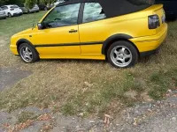 Gebraucht VW Golf III 90 PS (66 kW) 1995 Gelb Cabrio